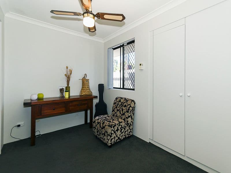 22 Bardwell Street, Thornlie WA 6108, Thornlie - Thumbnail 8