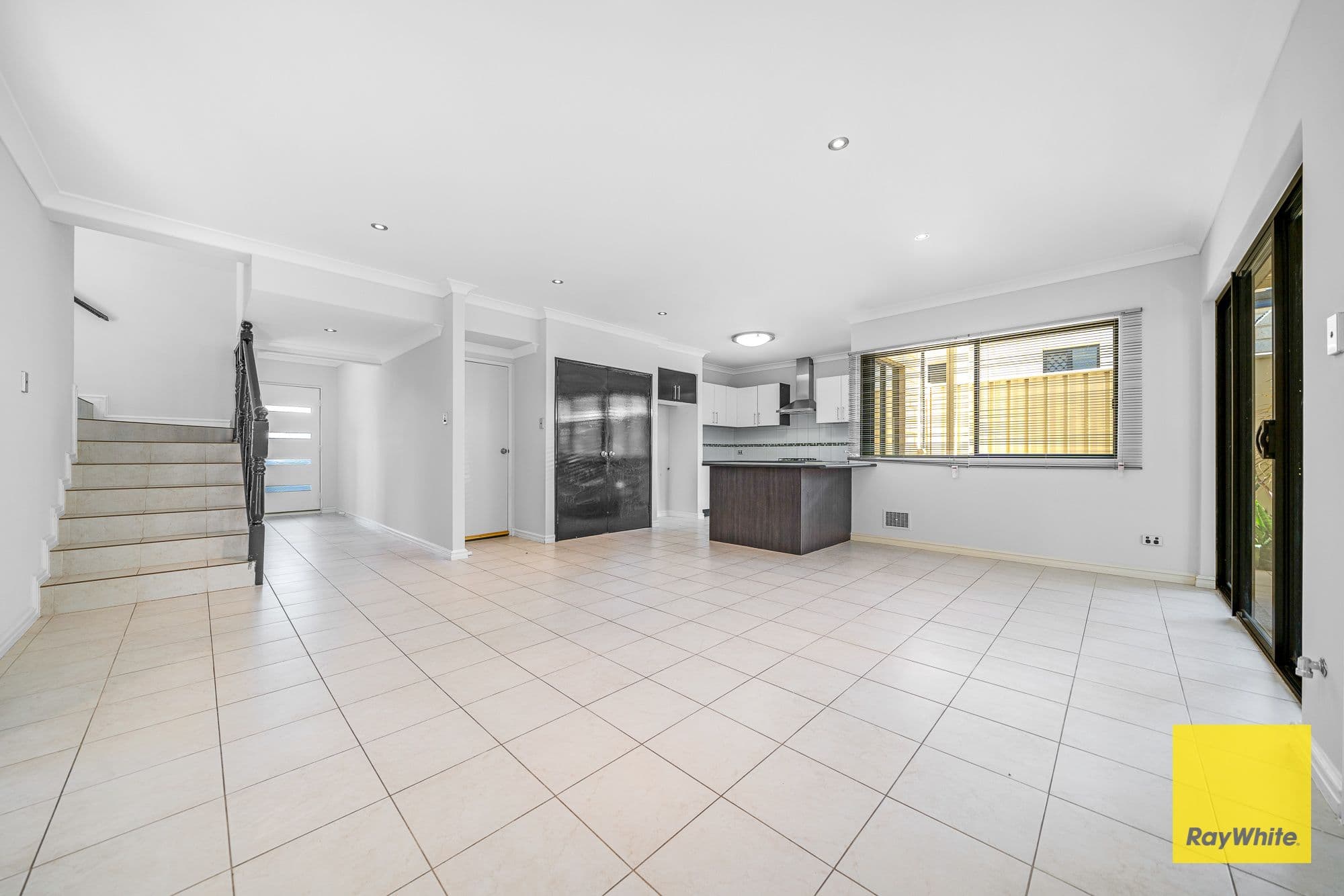 147 Wilmington Crescent, Balga WA 6061, Balga - Thumbnail 2