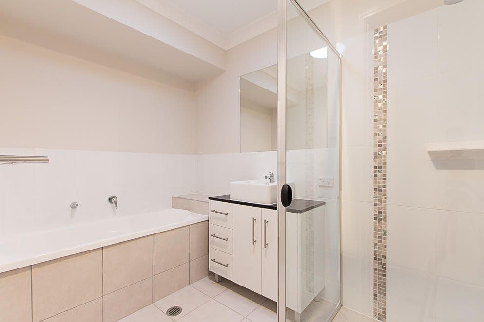 6 Sienna Crescent, Pimpama QLD 4209, Pimpama - Thumbnail 2