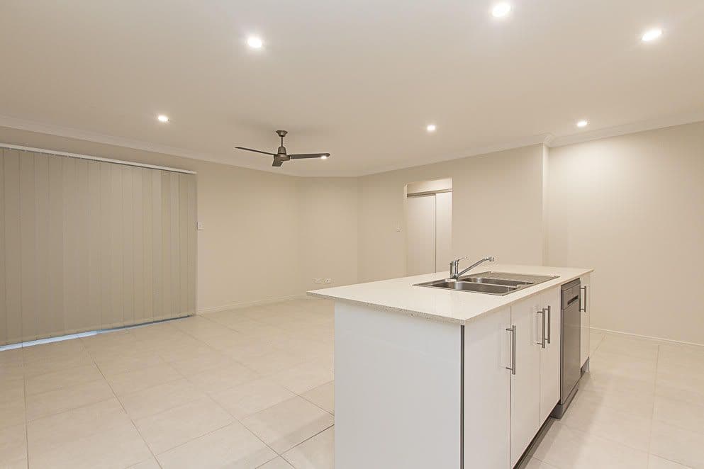 6 Sienna Crescent, Pimpama QLD 4209, Pimpama - Thumbnail 6