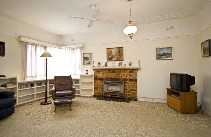 15 Ellen Court, GREENSBOROUGH VIC 3088, Greensborough - Thumbnail 2