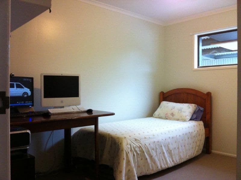 54 Lotus Crescent, CENTENARY HEIGHTS QLD 4350, Centenary Heights - Thumbnail 6