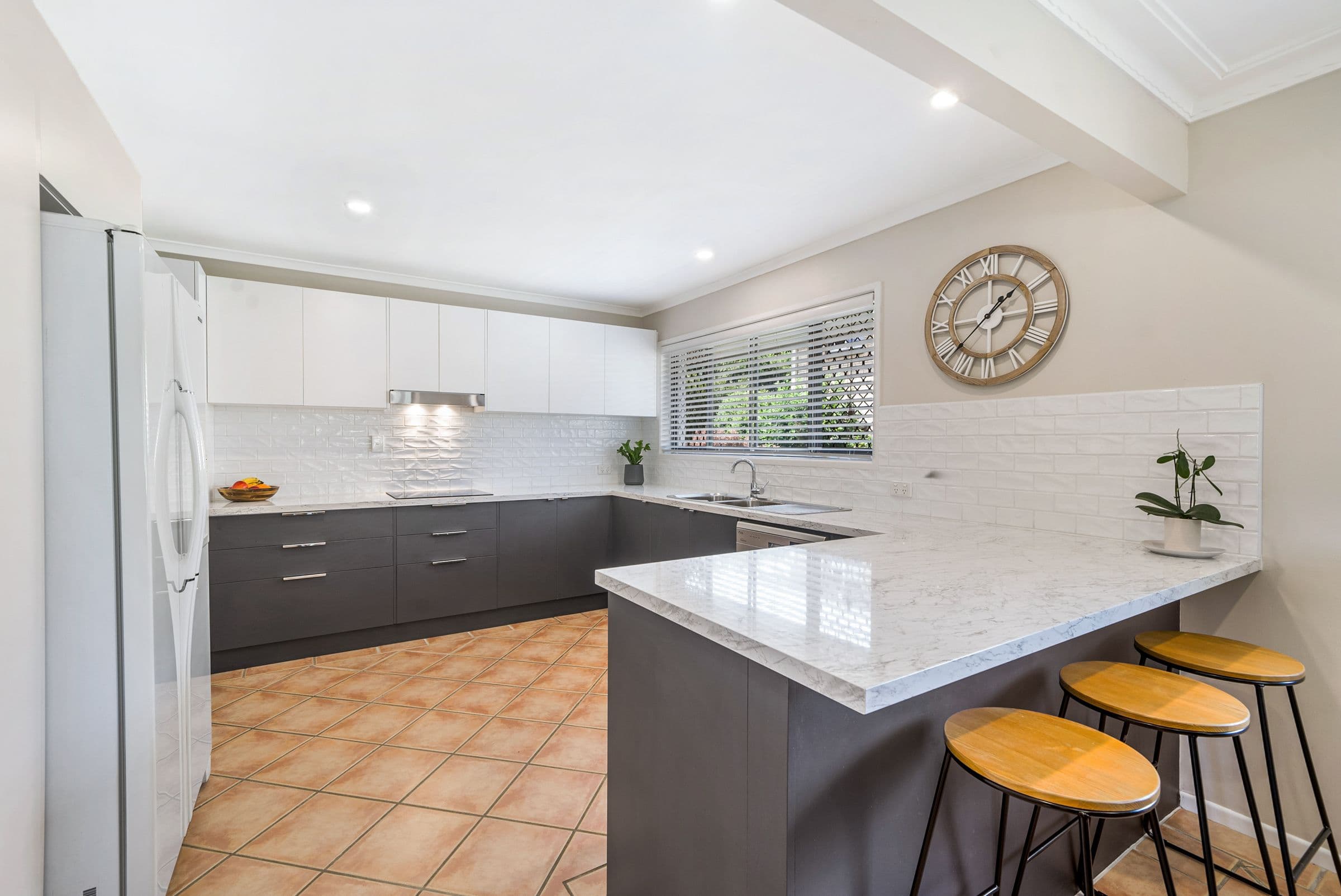 23 Waratah Drive, Clontarf QLD 4019, Clontarf - Thumbnail 2