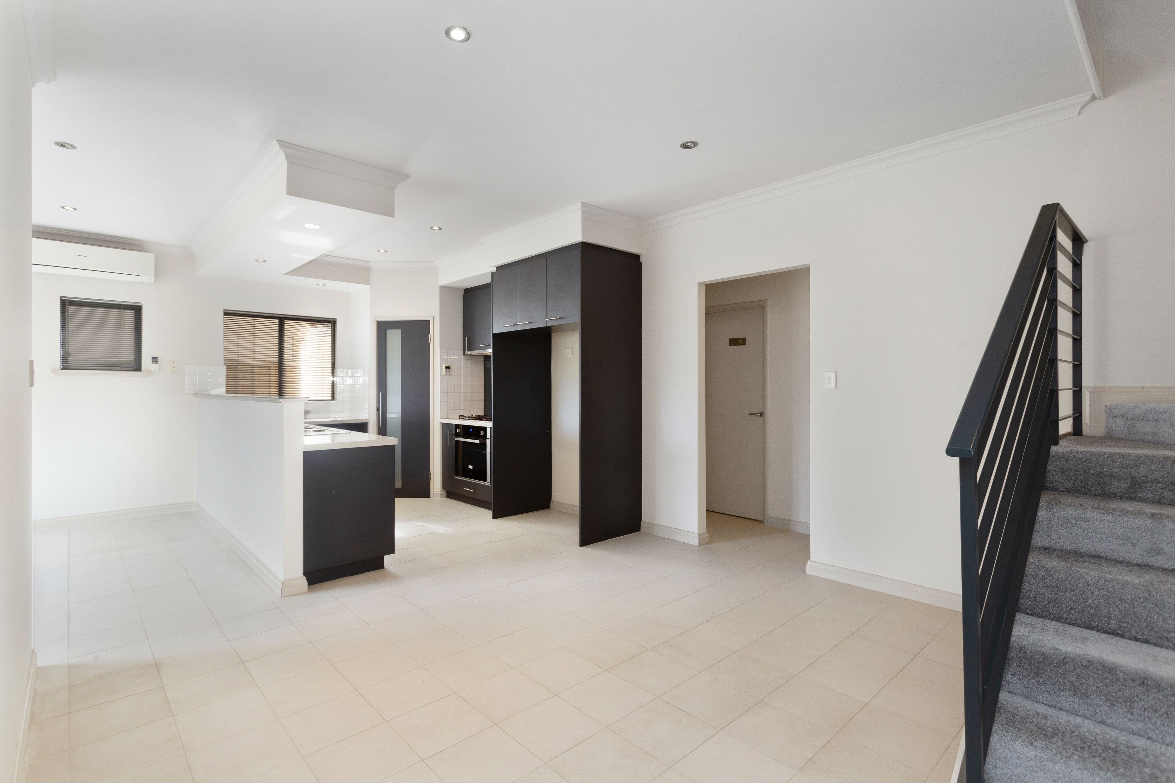 98C Cobb Street, Scarborough WA 6019, Scarborough - Thumbnail 5