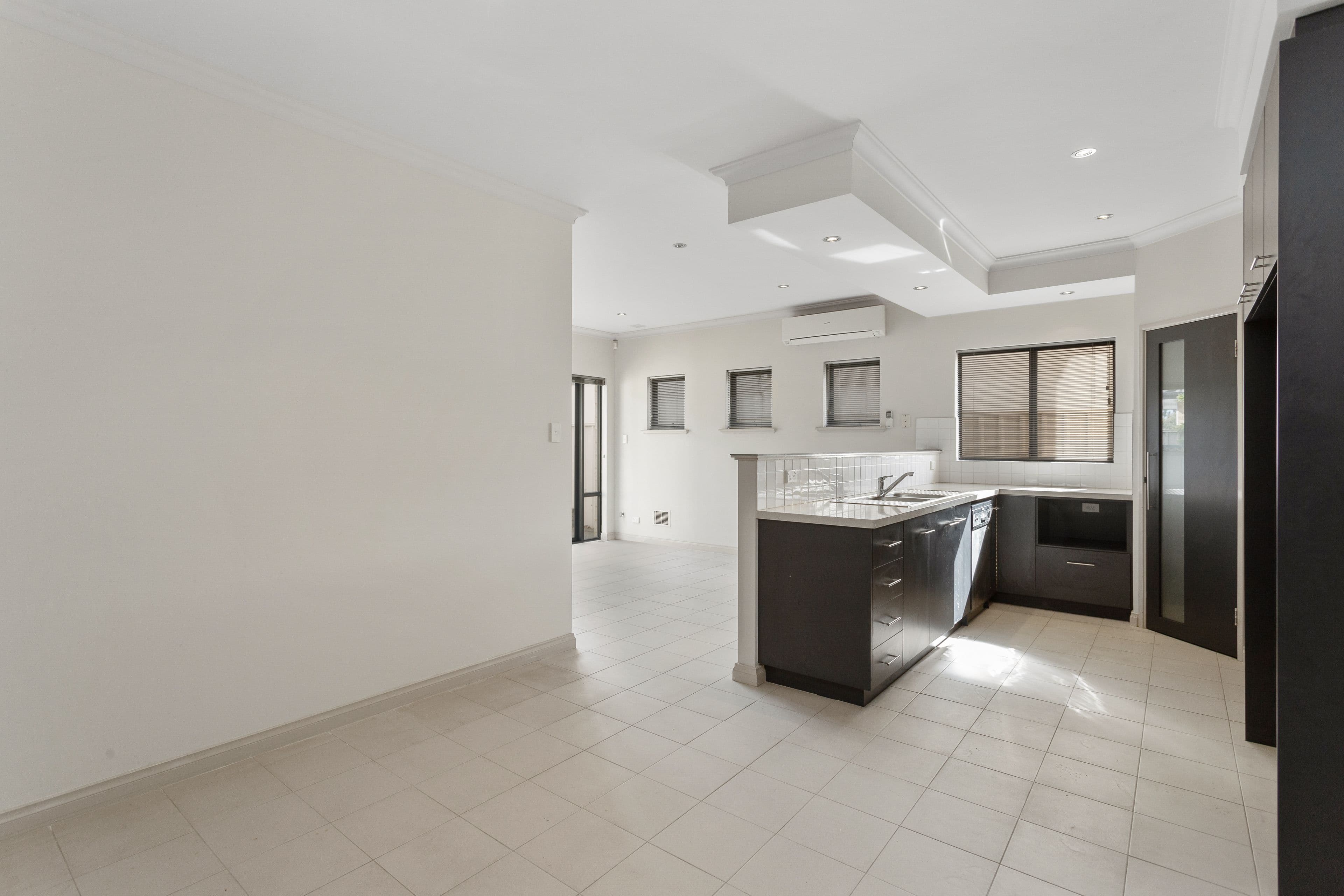 98C Cobb Street, Scarborough WA 6019, Scarborough - Thumbnail 6