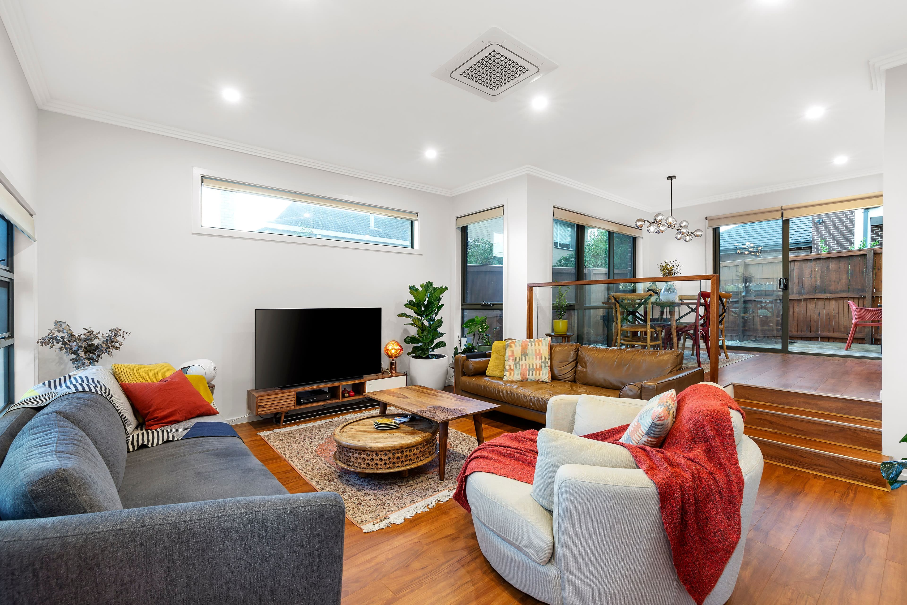 54 Erskine Road, Macleod VIC 3085, Macleod - Thumbnail 2