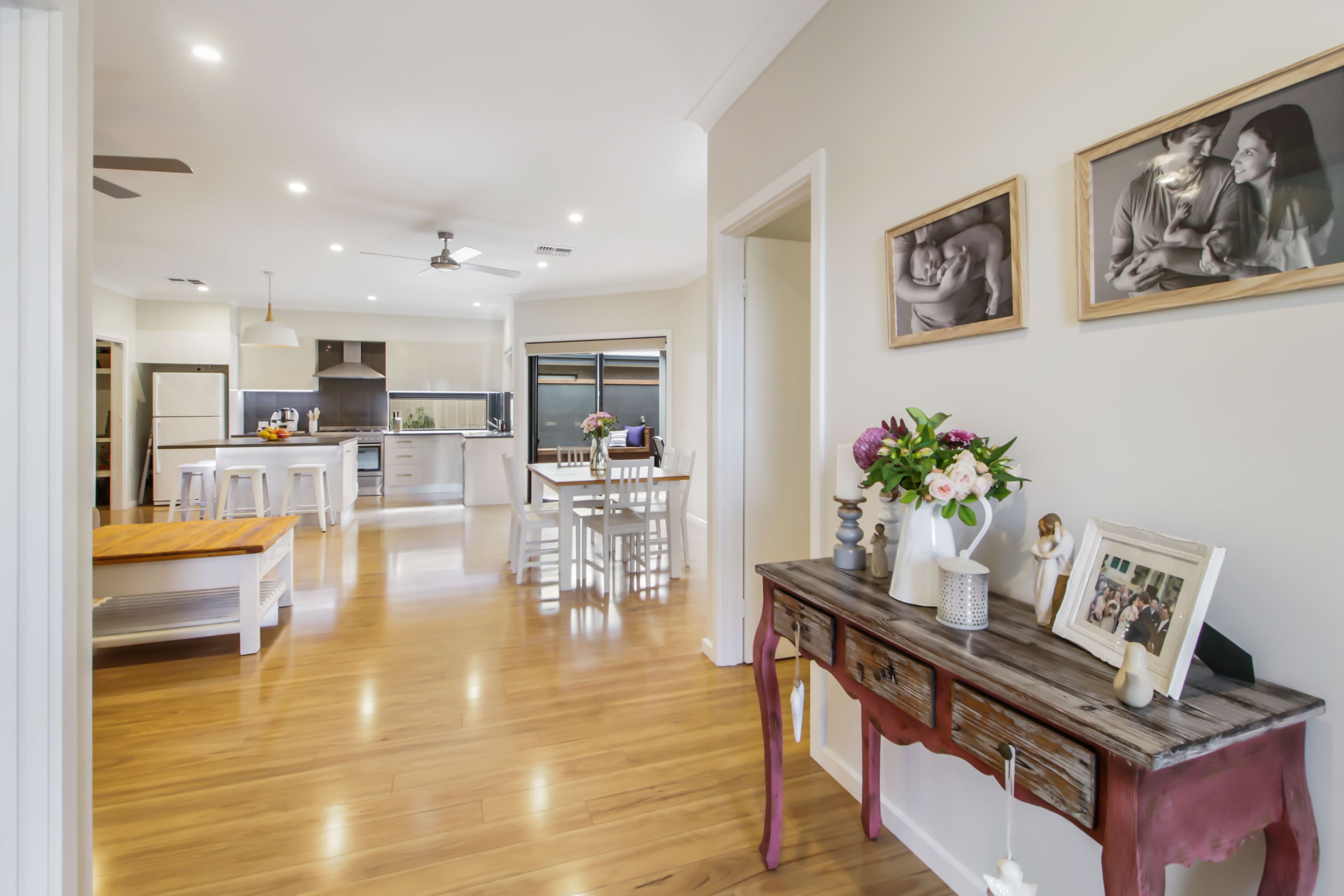 16 Ian Showell Drive, Renmark SA 5341, Renmark - Thumbnail 3
