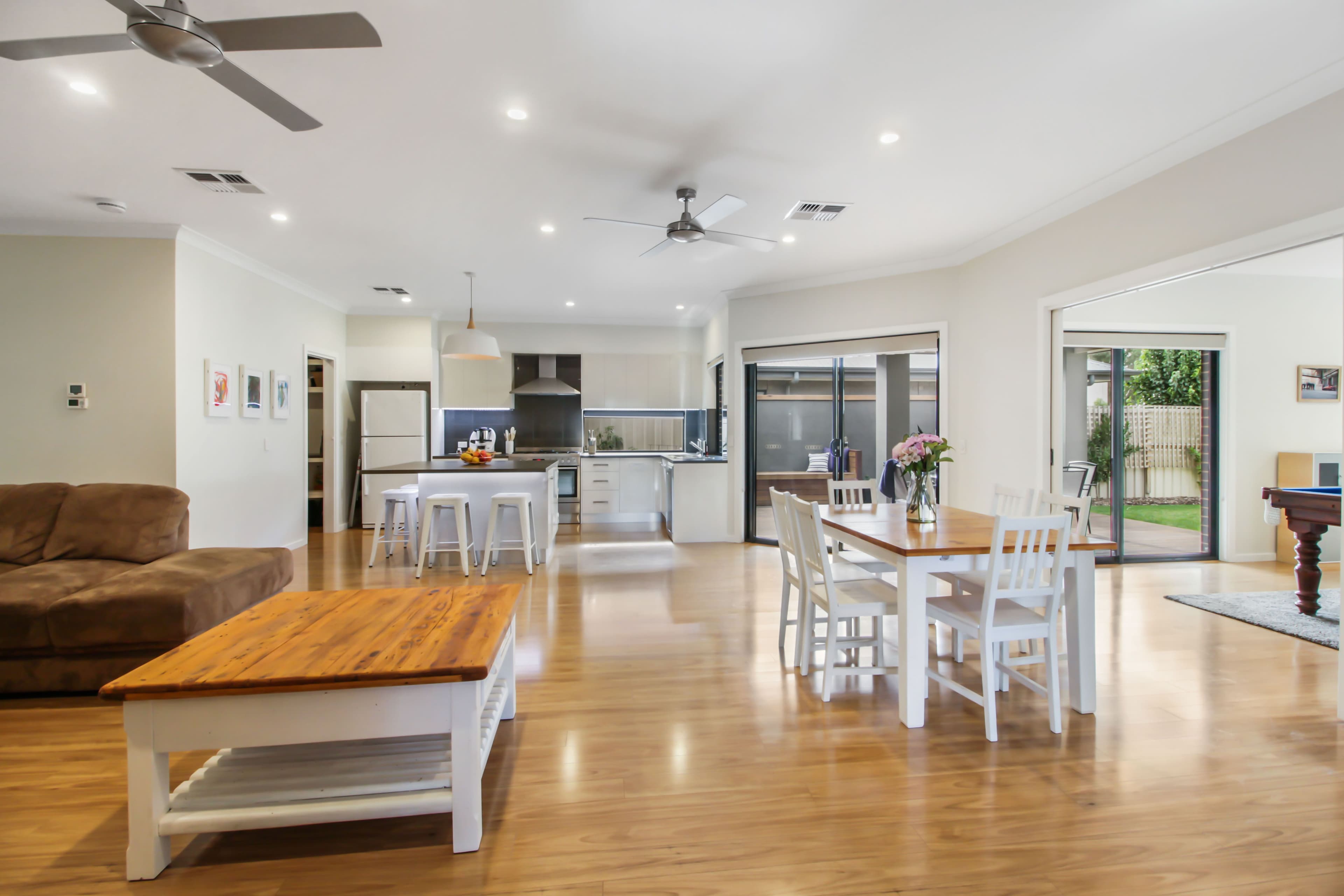 16 Ian Showell Drive, Renmark SA 5341, Renmark - Thumbnail 4