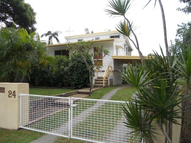 24 Gladstone Street, EIMEO QLD 4740, Eimeo - Thumbnail 3