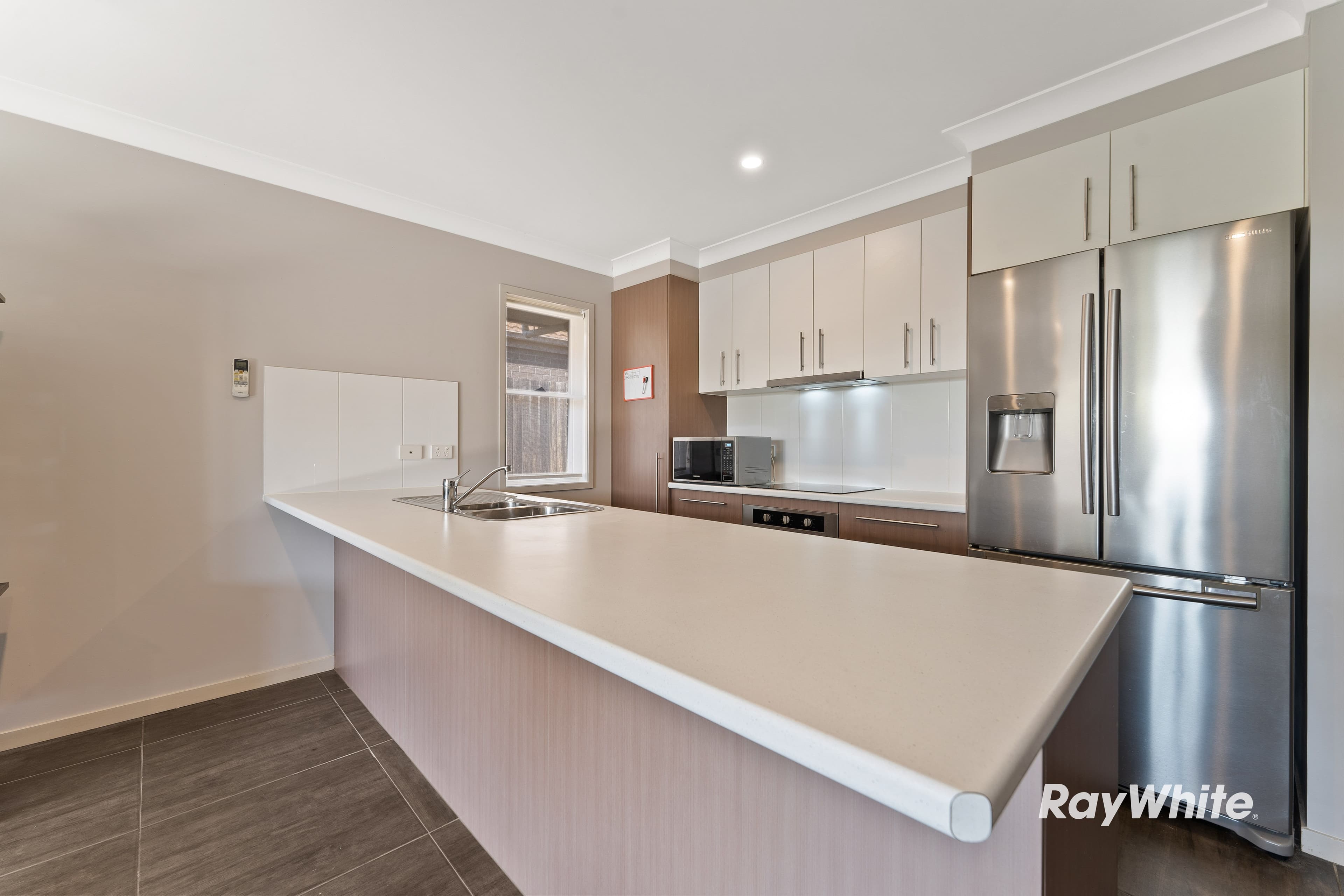 6 Wattle Grove, Boronia Heights QLD 4124, Boronia Heights - Thumbnail 2
