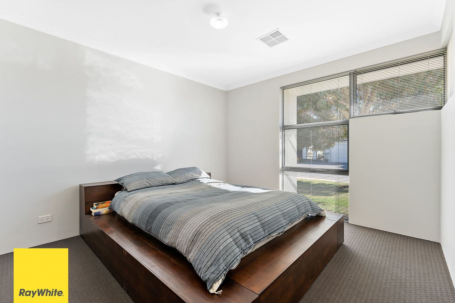 19 Garigal Street, BRABHAM WA 6055, Brabham - Thumbnail 4