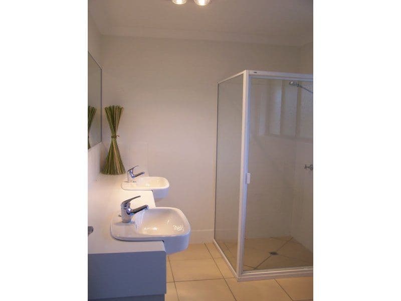 80 Swordfish Avenue, TARANGANBA QLD 4703, Taranganba - Thumbnail 5