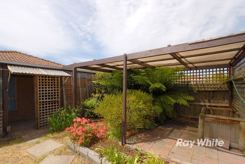 16 Cirai Crescent, CRANBOURNE WEST VIC 3977, Cranbourne West - Thumbnail 8