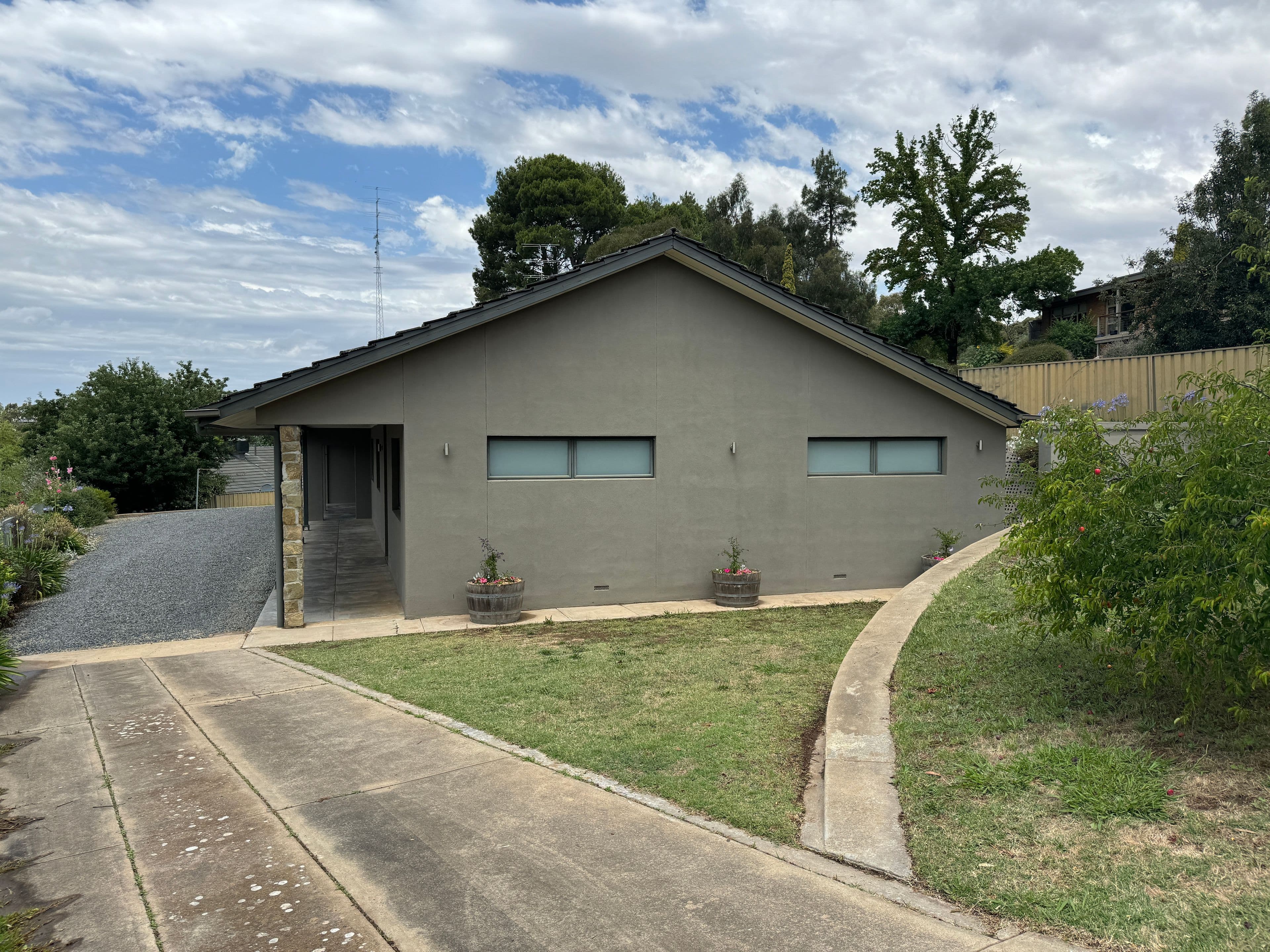 14 Tilbrook Avenue, Clare SA 5453, Clare - Image 1