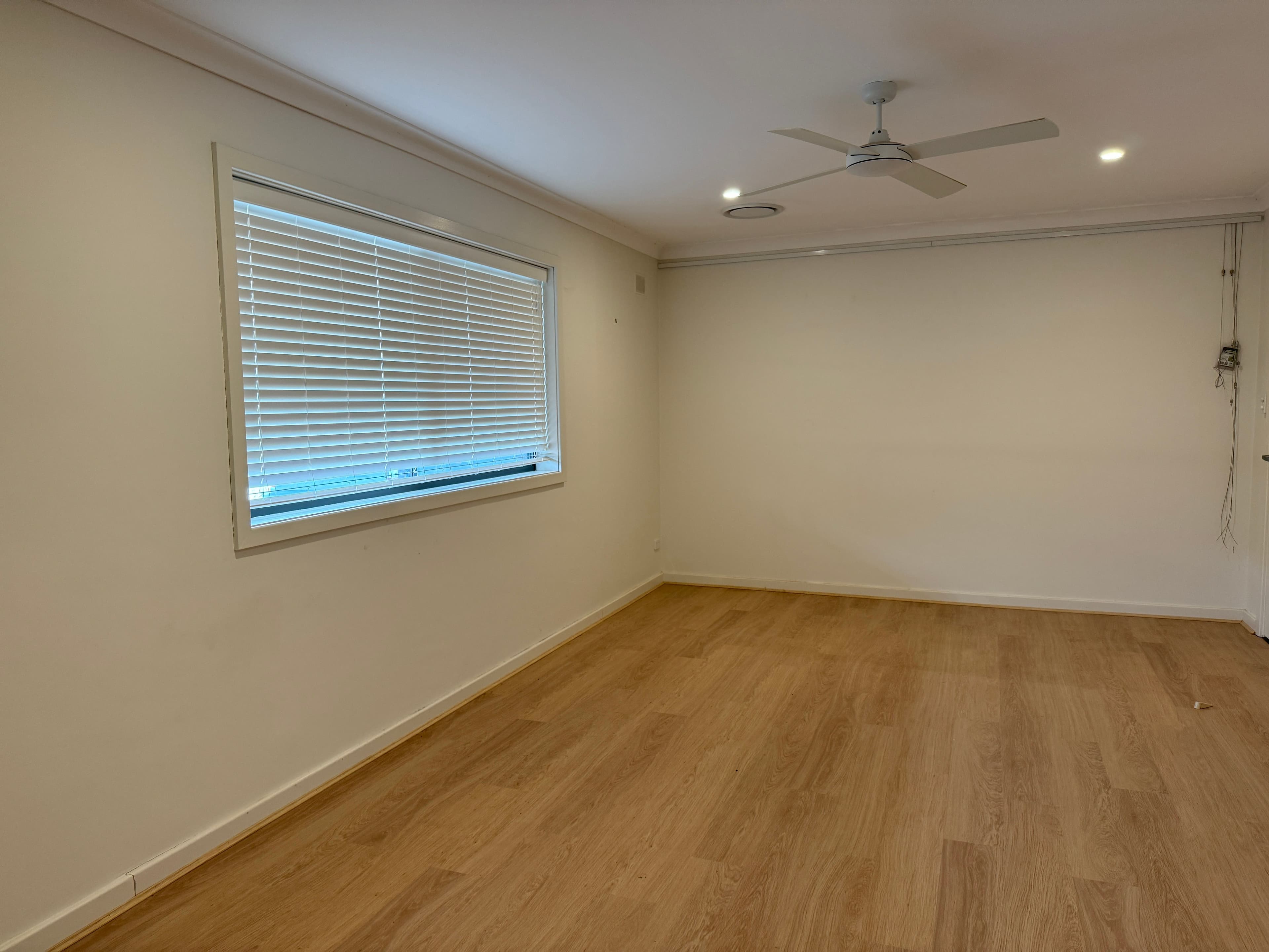 14 Tilbrook Avenue, Clare SA 5453, Clare - Thumbnail 4