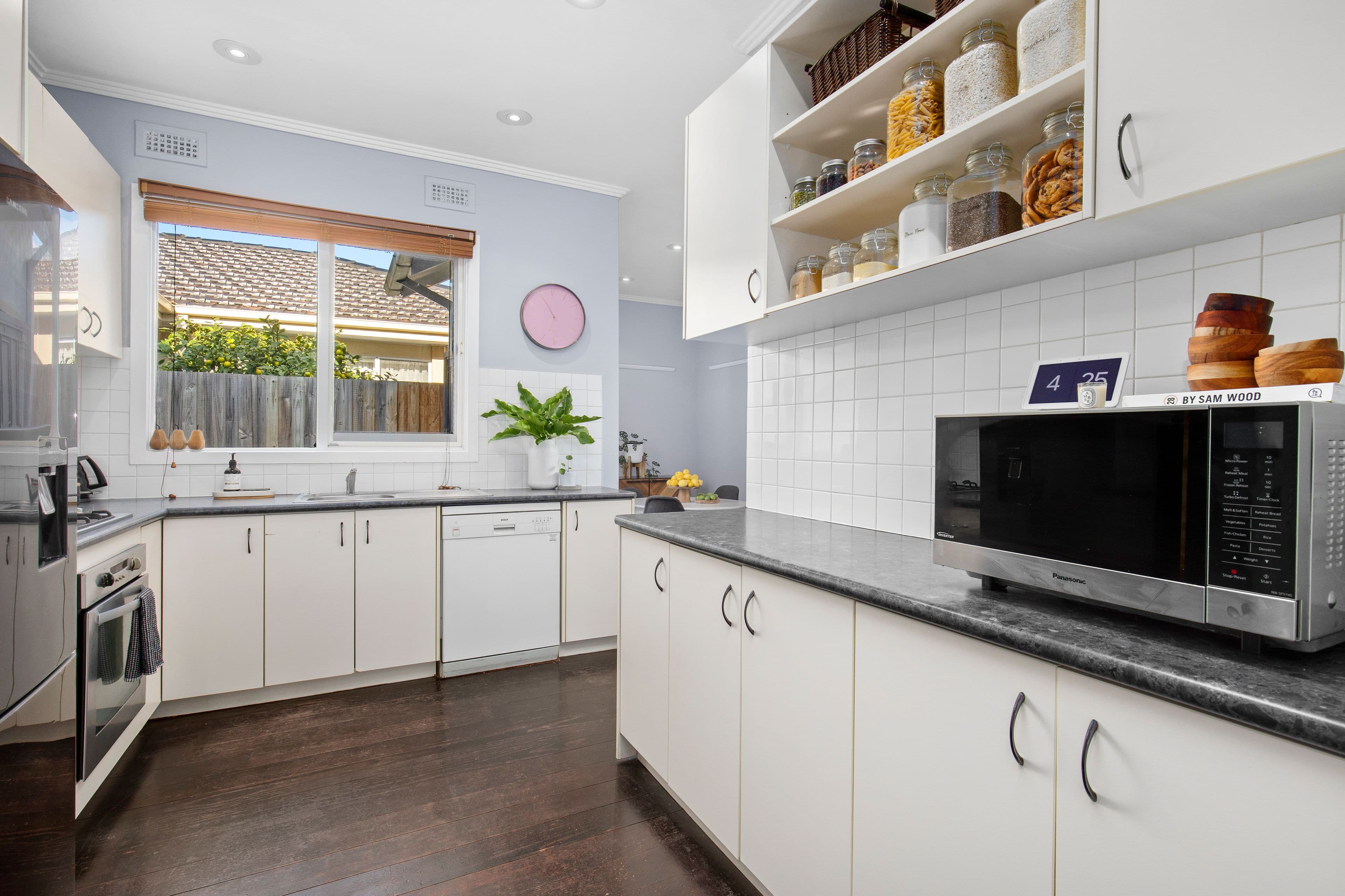 554 Bluff Road, Hampton VIC 3188, Hampton - Thumbnail 8