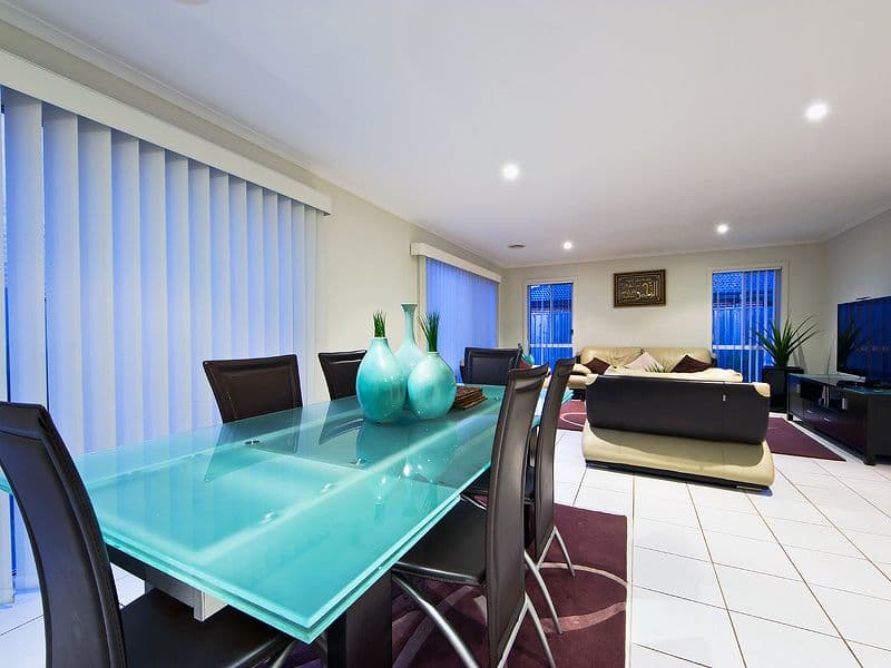11 Bluewren Drive, WILLIAMS LANDING VIC 3027, Williams Landing - Thumbnail 4
