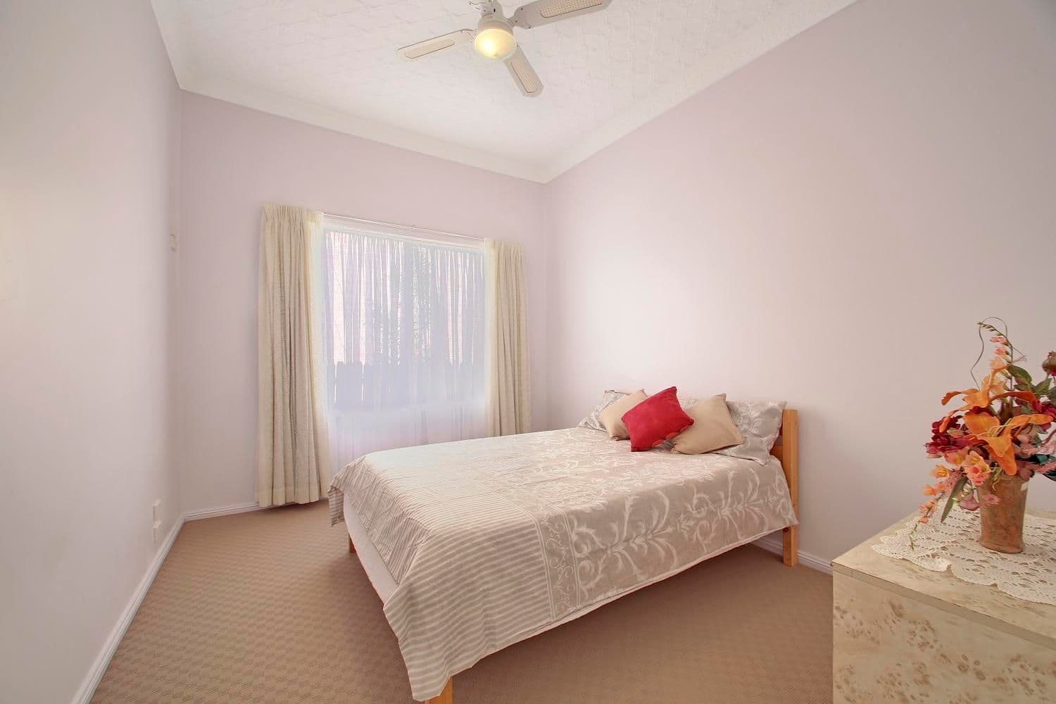 47 Faithfull Street, GOULBURN NSW 2580, Goulburn - Thumbnail 3