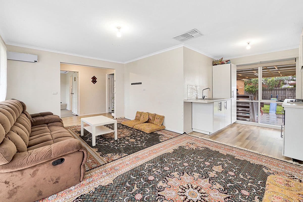 12 Hindmarsh Court, Cranbourne North VIC 3977, Cranbourne North - Thumbnail 6