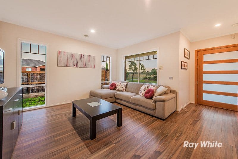6 Bewley Way, Berwick VIC 3806, Berwick - Thumbnail 6