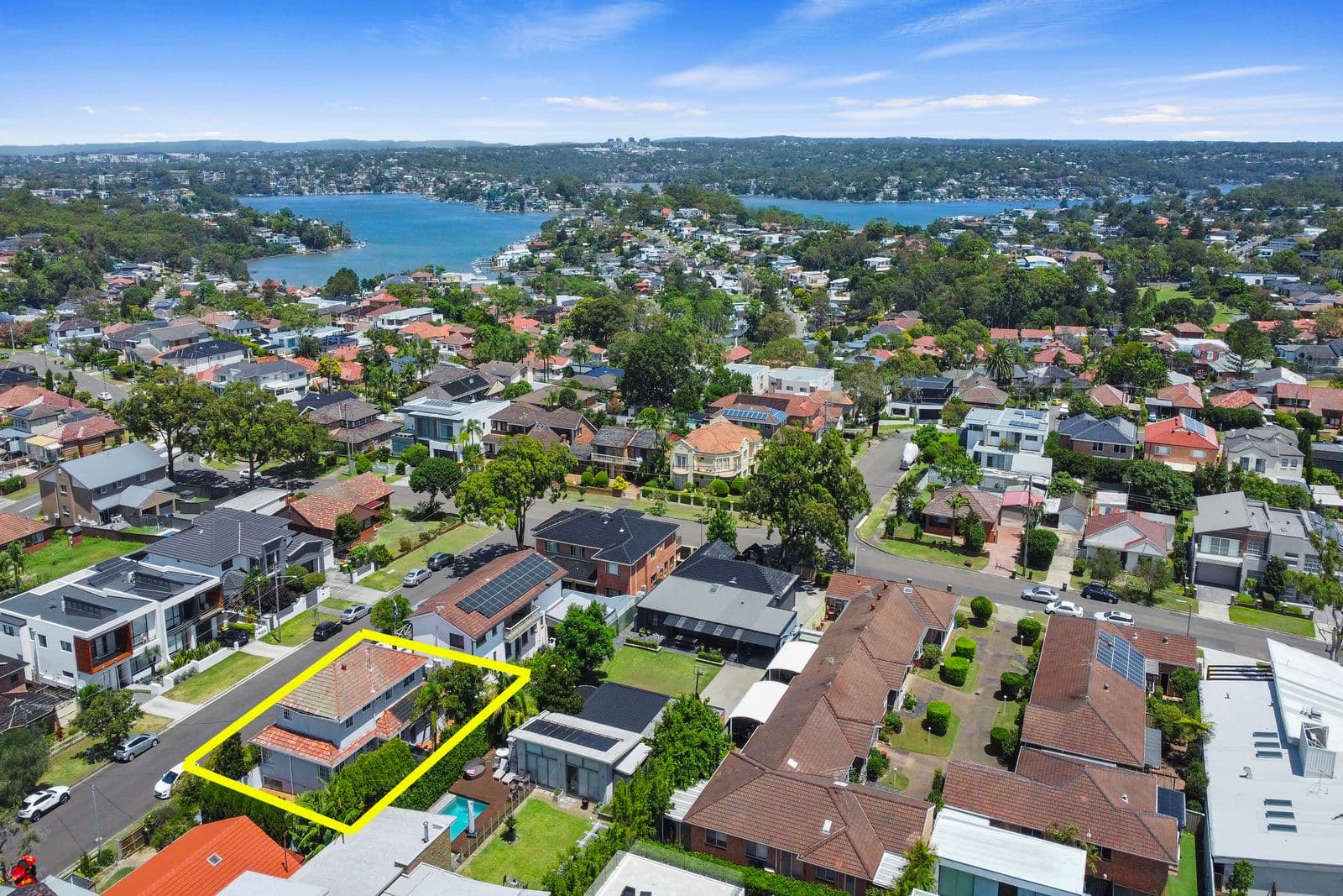 7 Prairievale Road, South Hurstville NSW 2221, South Hurstville - Thumbnail 2