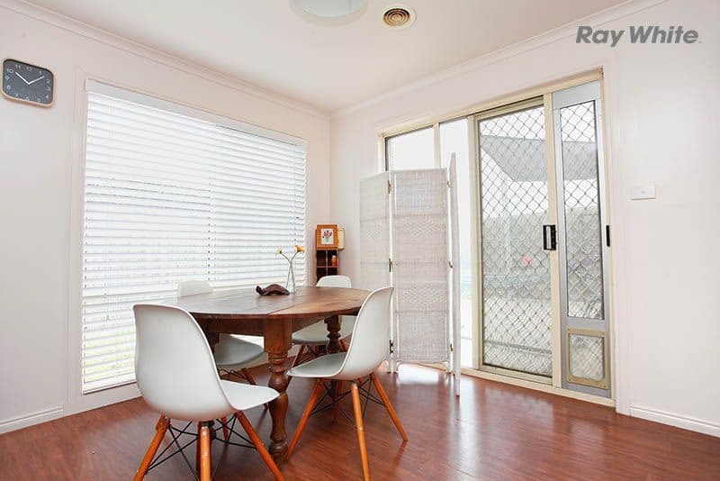 5 Waratah Drive, ALTONA MEADOWS VIC 3028, Altona Meadows - Thumbnail 3