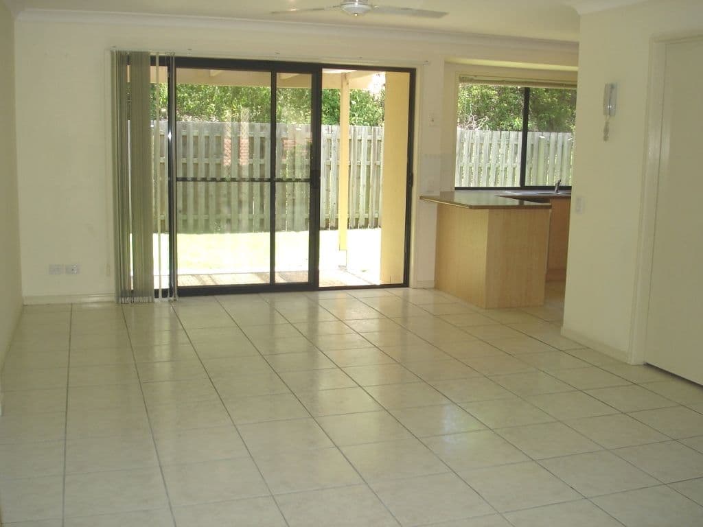 1 Hervey Street, PACIFIC PINES QLD 4211, Pacific Pines - Thumbnail 5