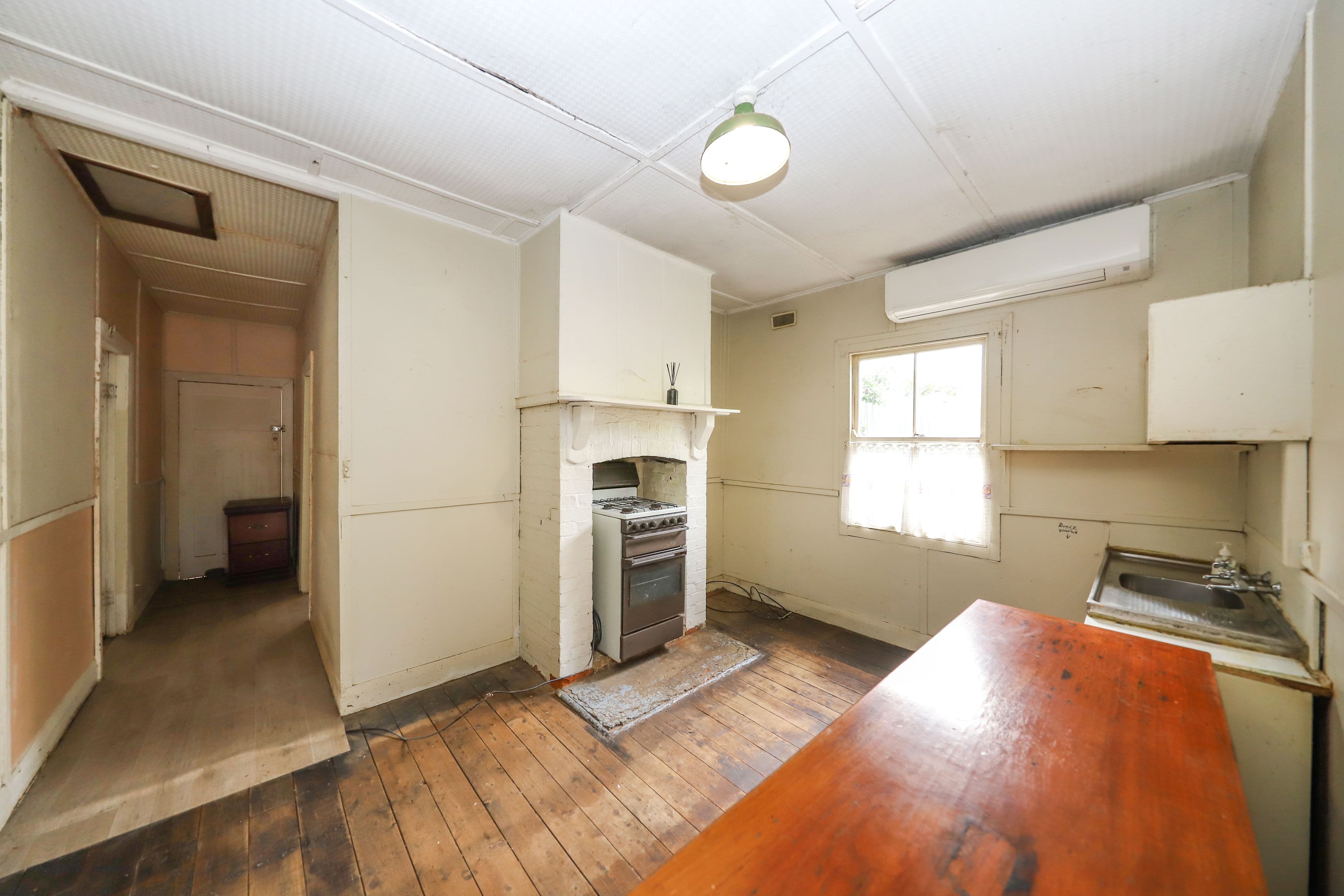 74 Adelong Road, Tumut NSW 2720, Tumut - Thumbnail 3