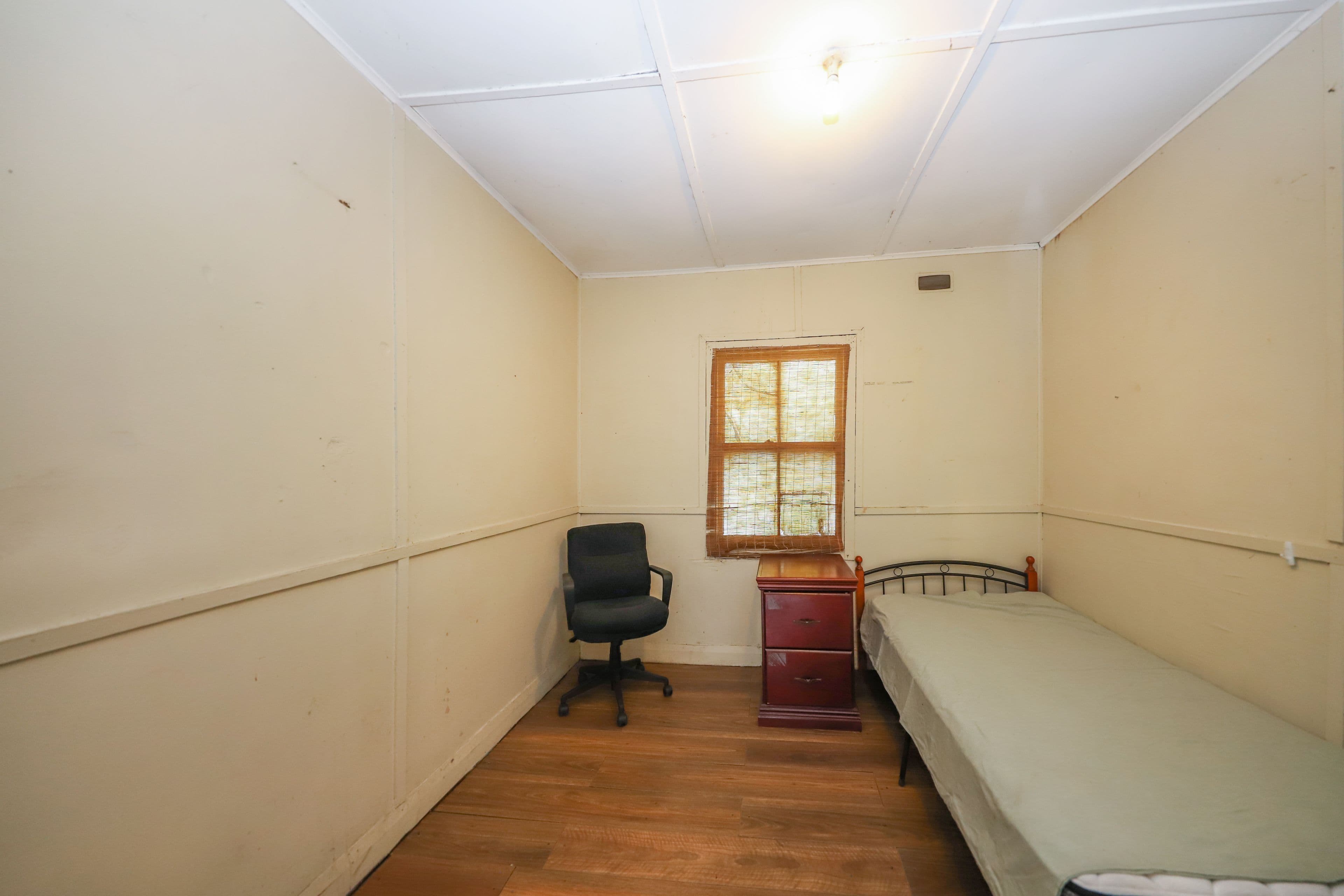 74 Adelong Road, Tumut NSW 2720, Tumut - Thumbnail 6