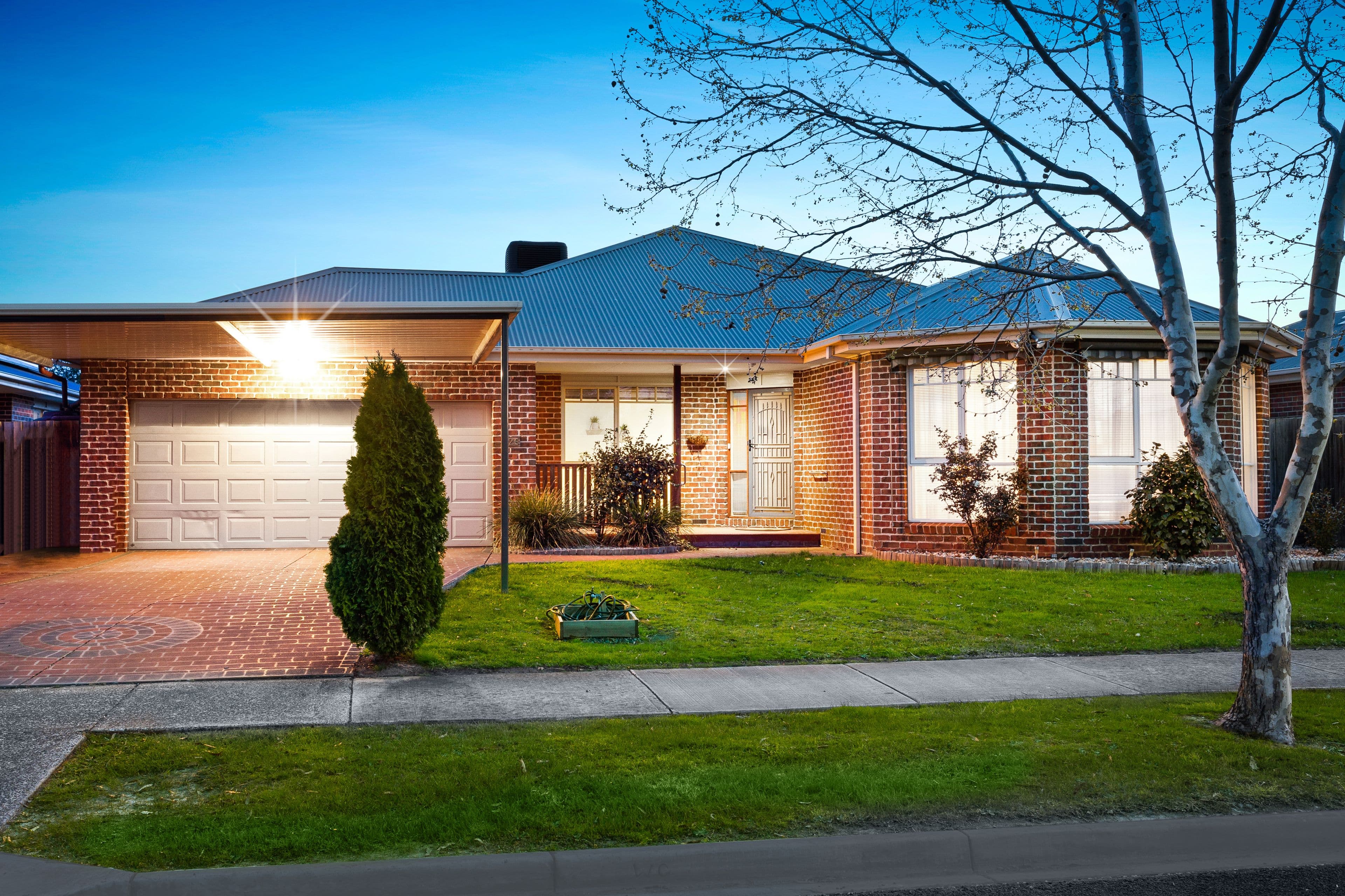 26 Park Boulevard, Pakenham VIC 3810, Pakenham - Image 1