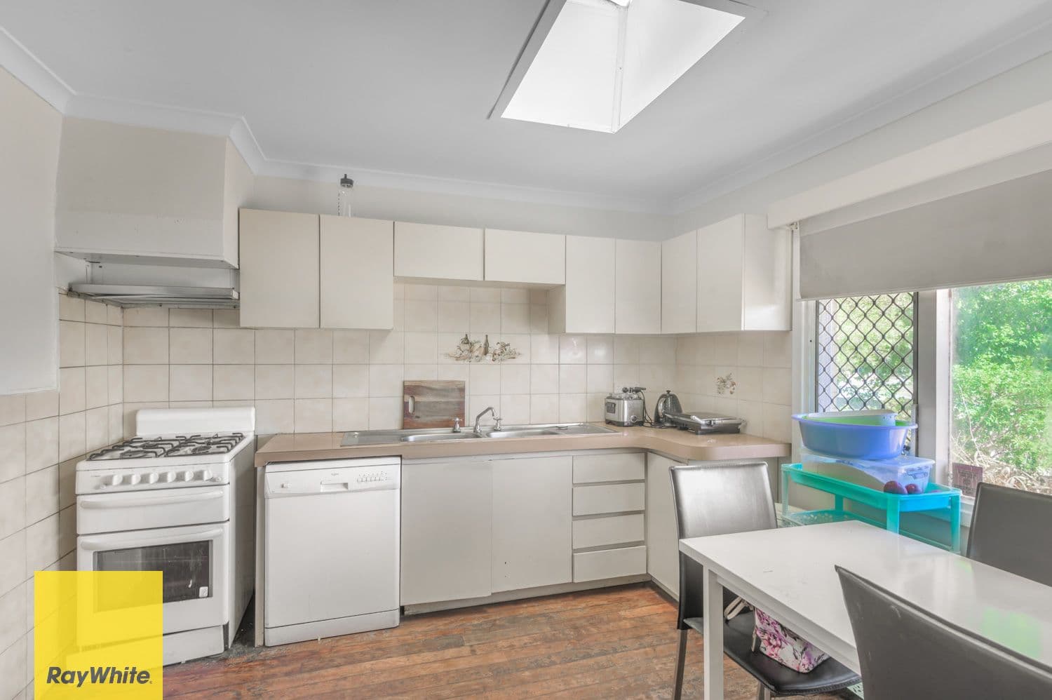 34 Edgington Crescent, Koondoola WA 6064, Koondoola - Thumbnail 3