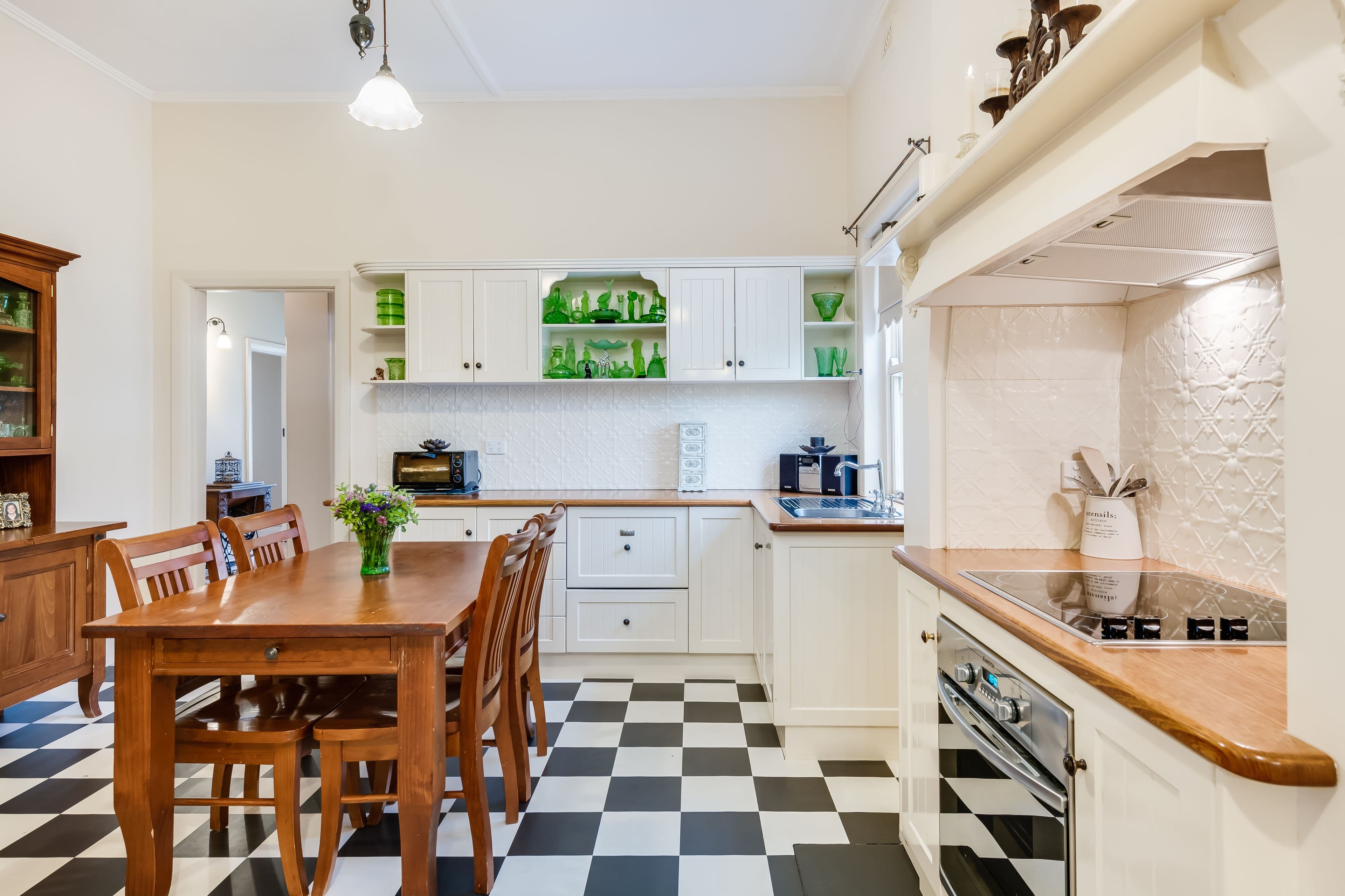 12 Benton Street, Millicent SA 5280, Millicent - Thumbnail 2