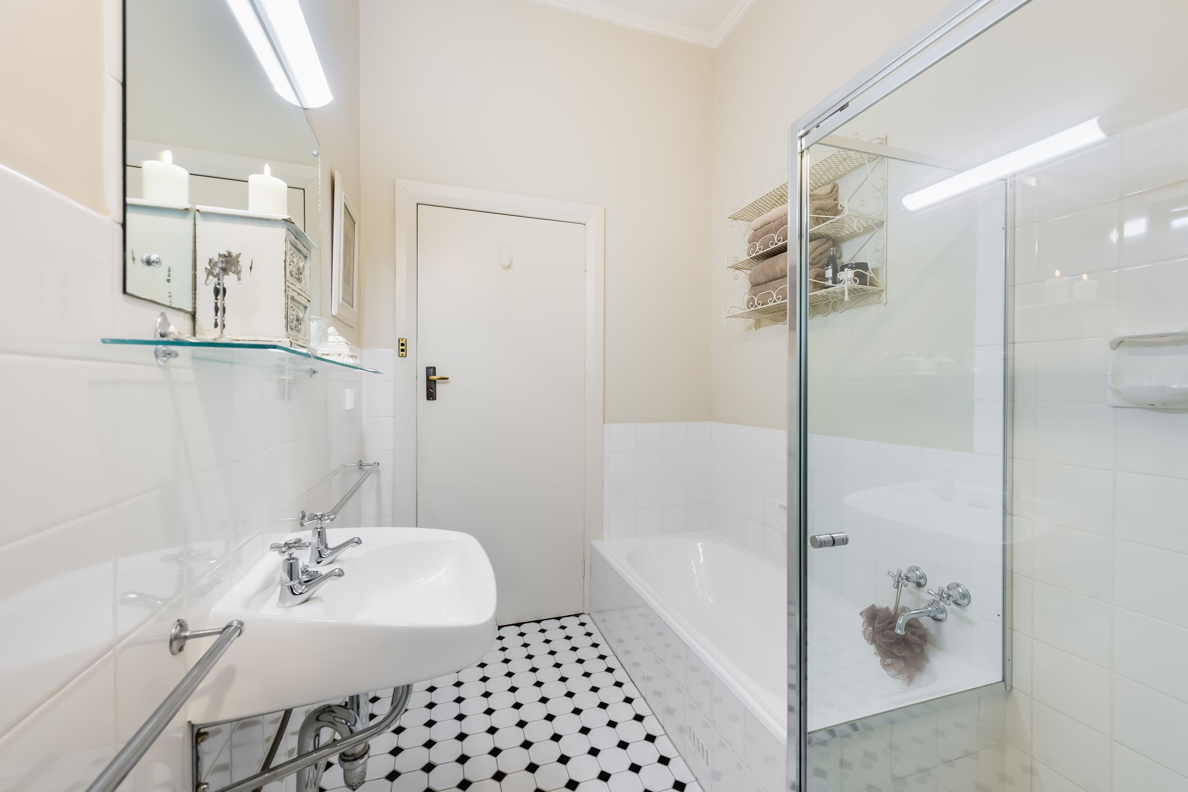 12 Benton Street, Millicent SA 5280, Millicent - Thumbnail 6