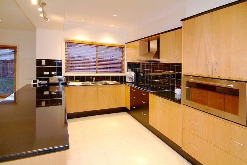 5 Bramble Crescent, BUNDOORA VIC 3083, Bundoora - Thumbnail 3
