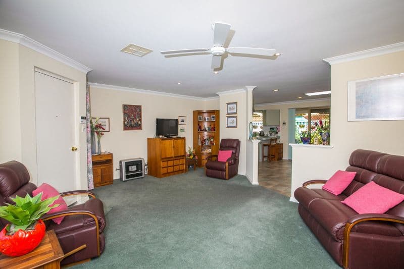 27 Magnolia Way, Forrestfield WA 6058, Forrestfield - Thumbnail 2