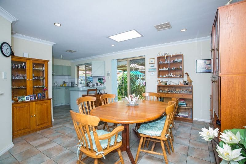 27 Magnolia Way, Forrestfield WA 6058, Forrestfield - Thumbnail 4
