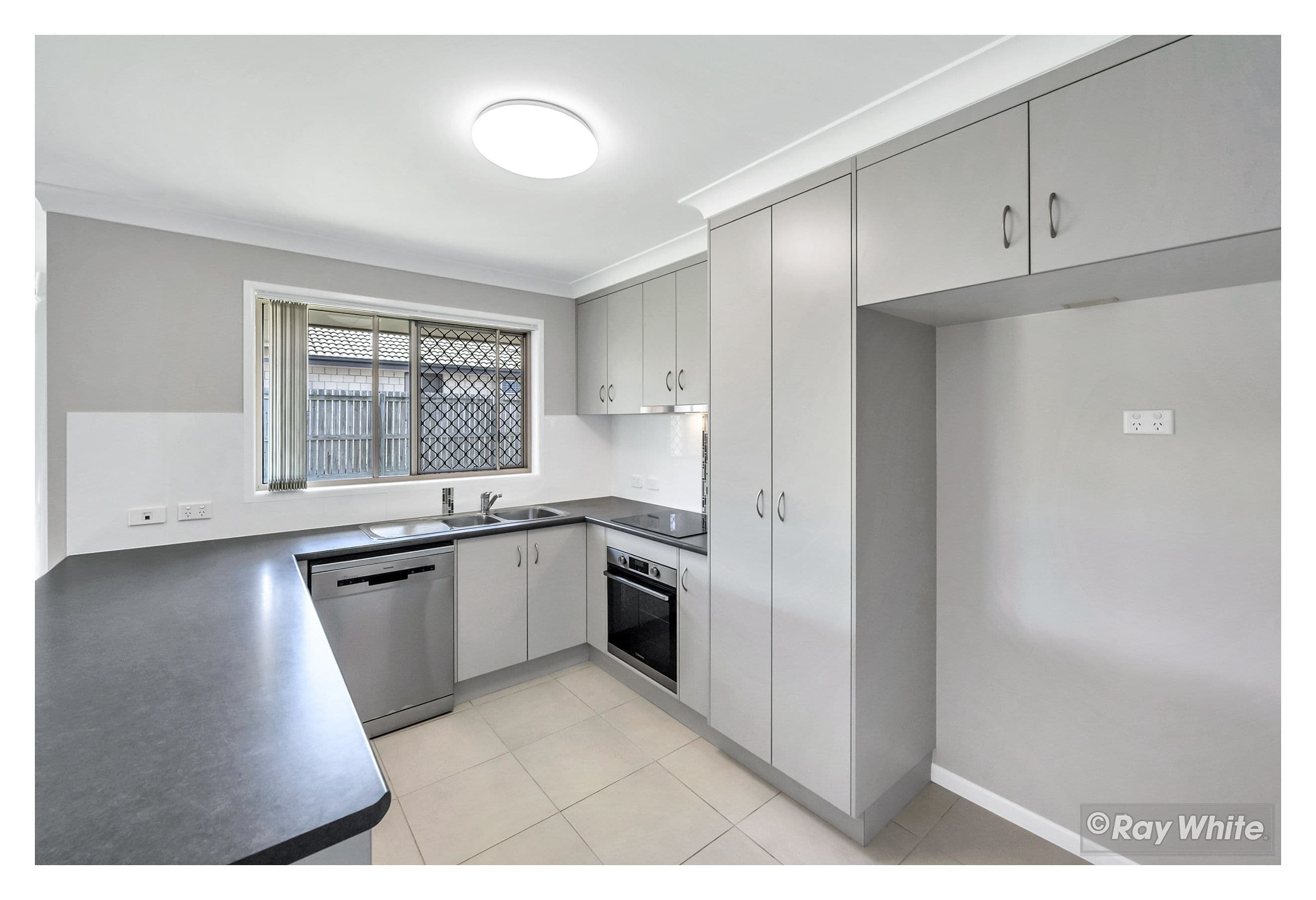 28 Justin Street, Gracemere QLD 4702, Gracemere - Thumbnail 5