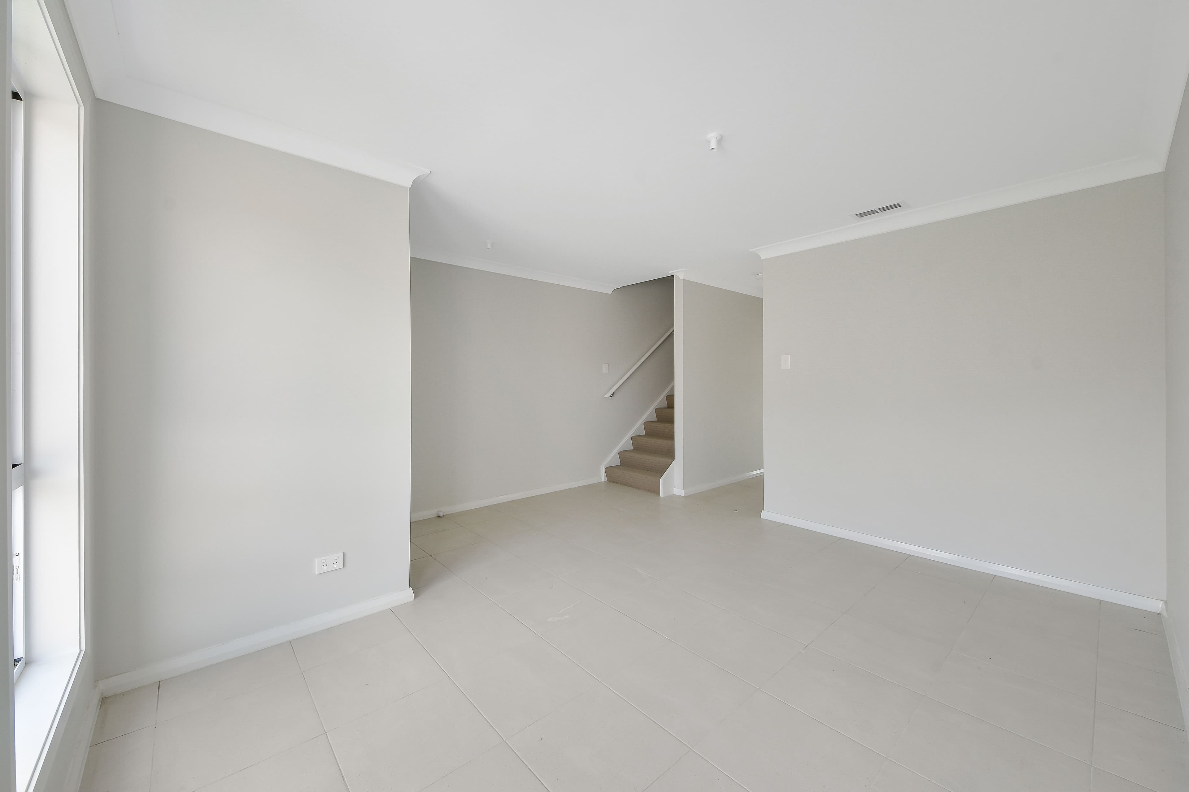 94 Goldsmith Avenue, Campbelltown NSW 2560, Campbelltown - Thumbnail 4