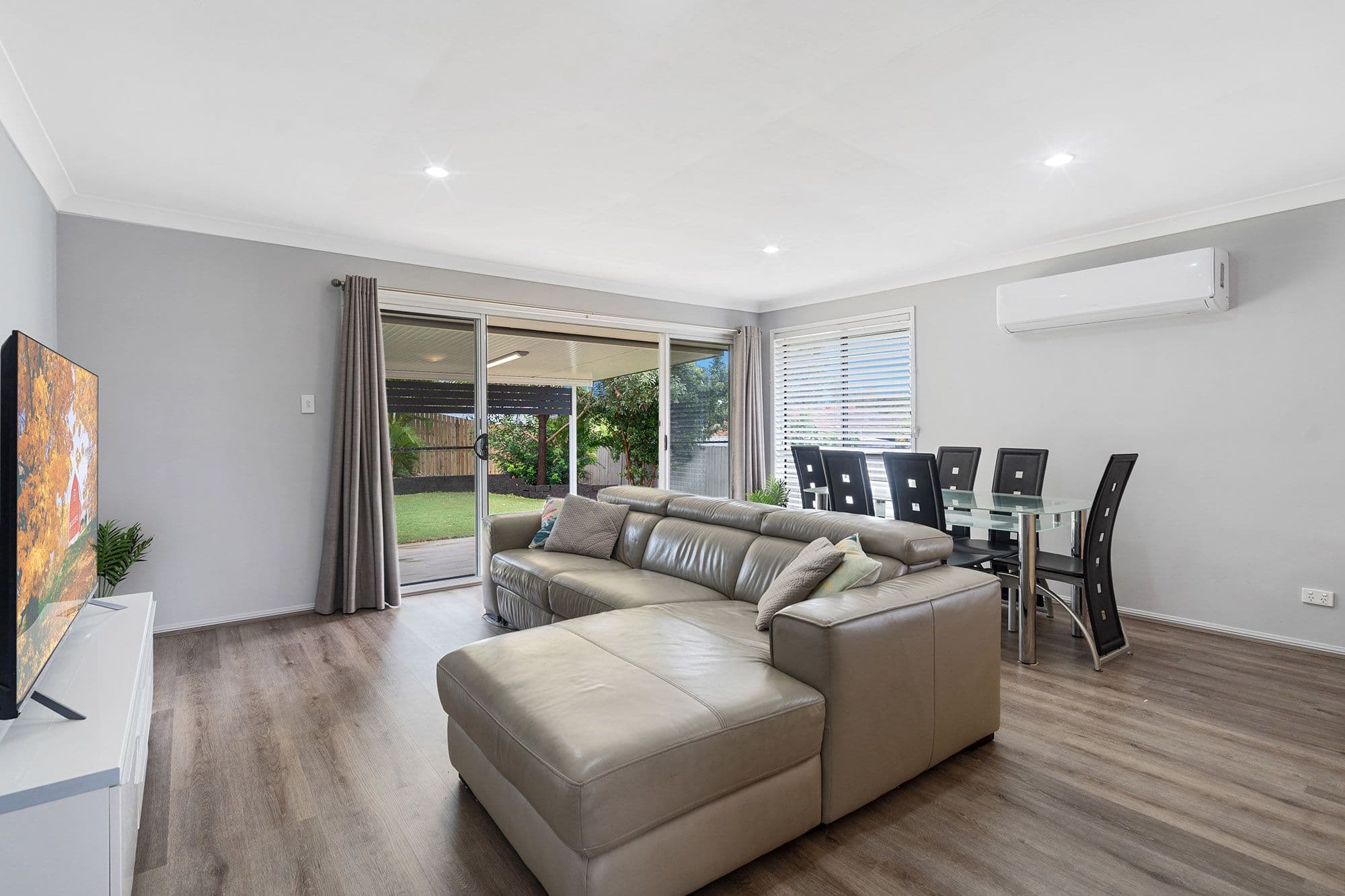 126 Fourth Avenue, Marsden QLD 4132, Marsden - Thumbnail 8