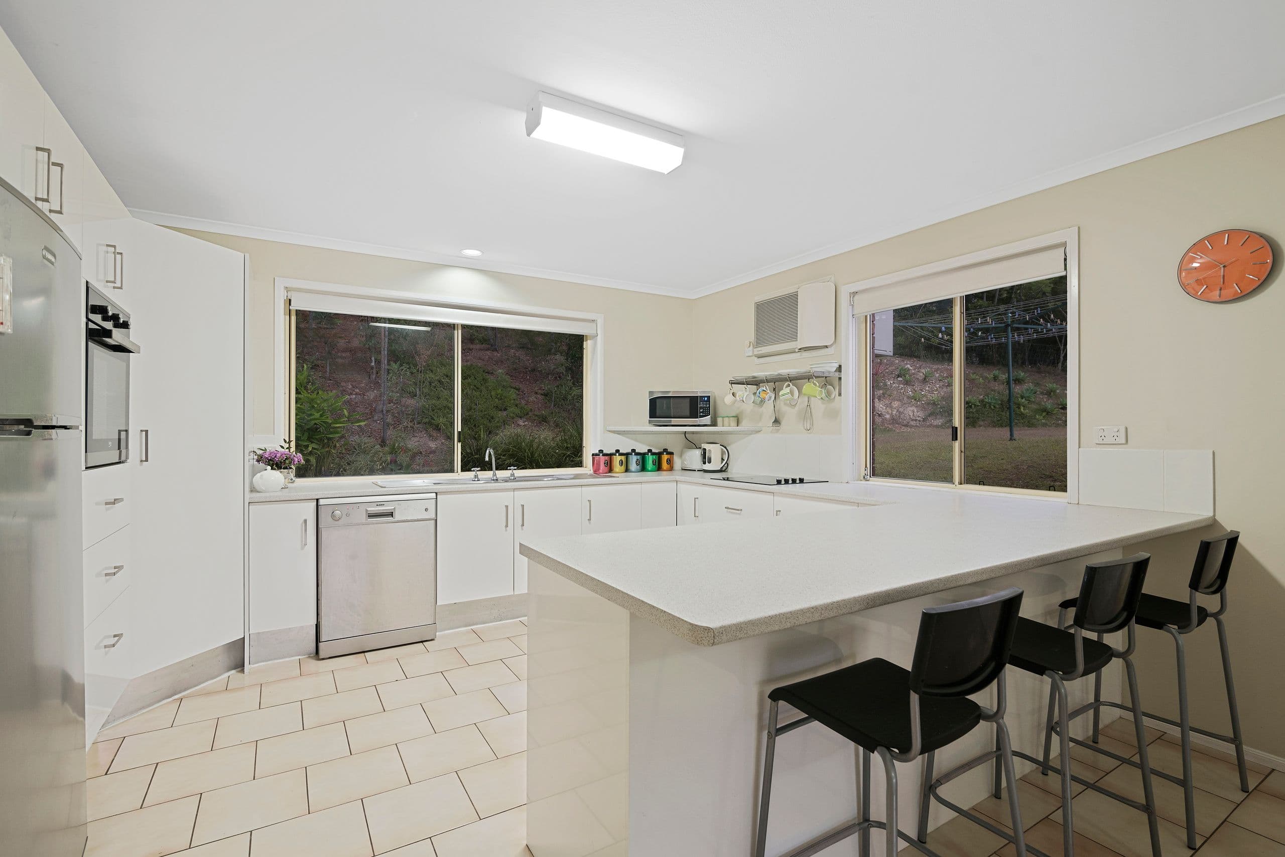12 Tuesday Drive, Tallebudgera Valley QLD 4228, Tallebudgera Valley - Thumbnail 4