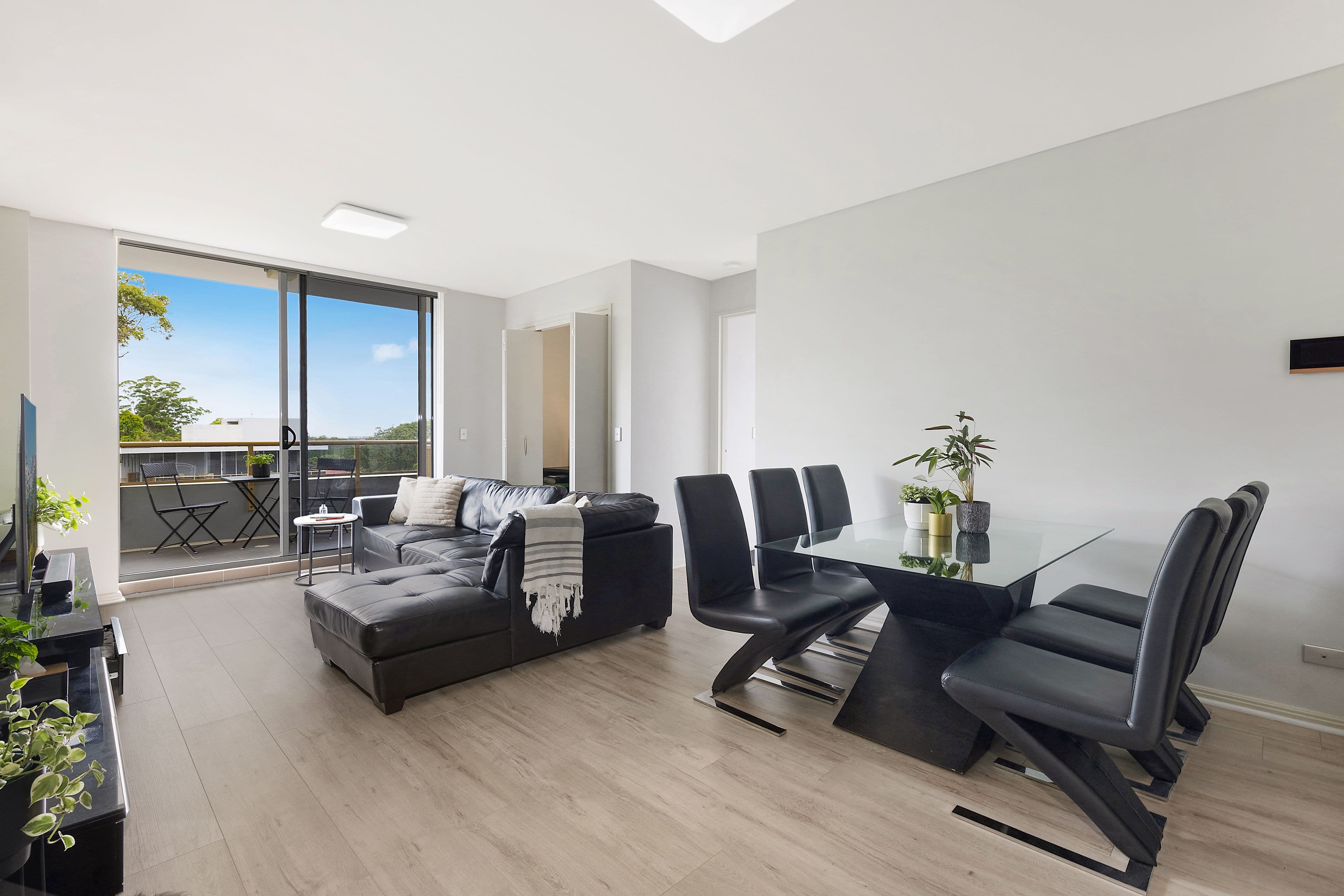 10 Avon Road, Pymble NSW 2073, Pymble - Thumbnail 2