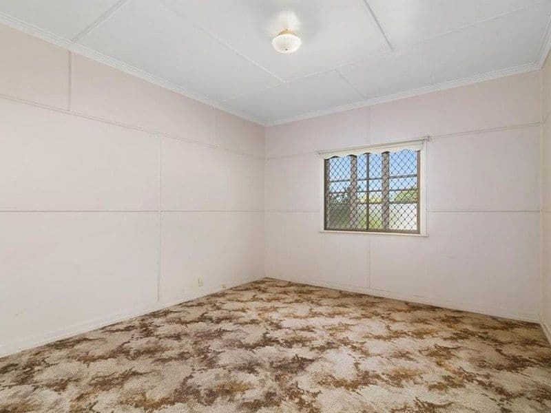 70 Nimmo Street, North Booval QLD 4304, North Booval - Thumbnail 6