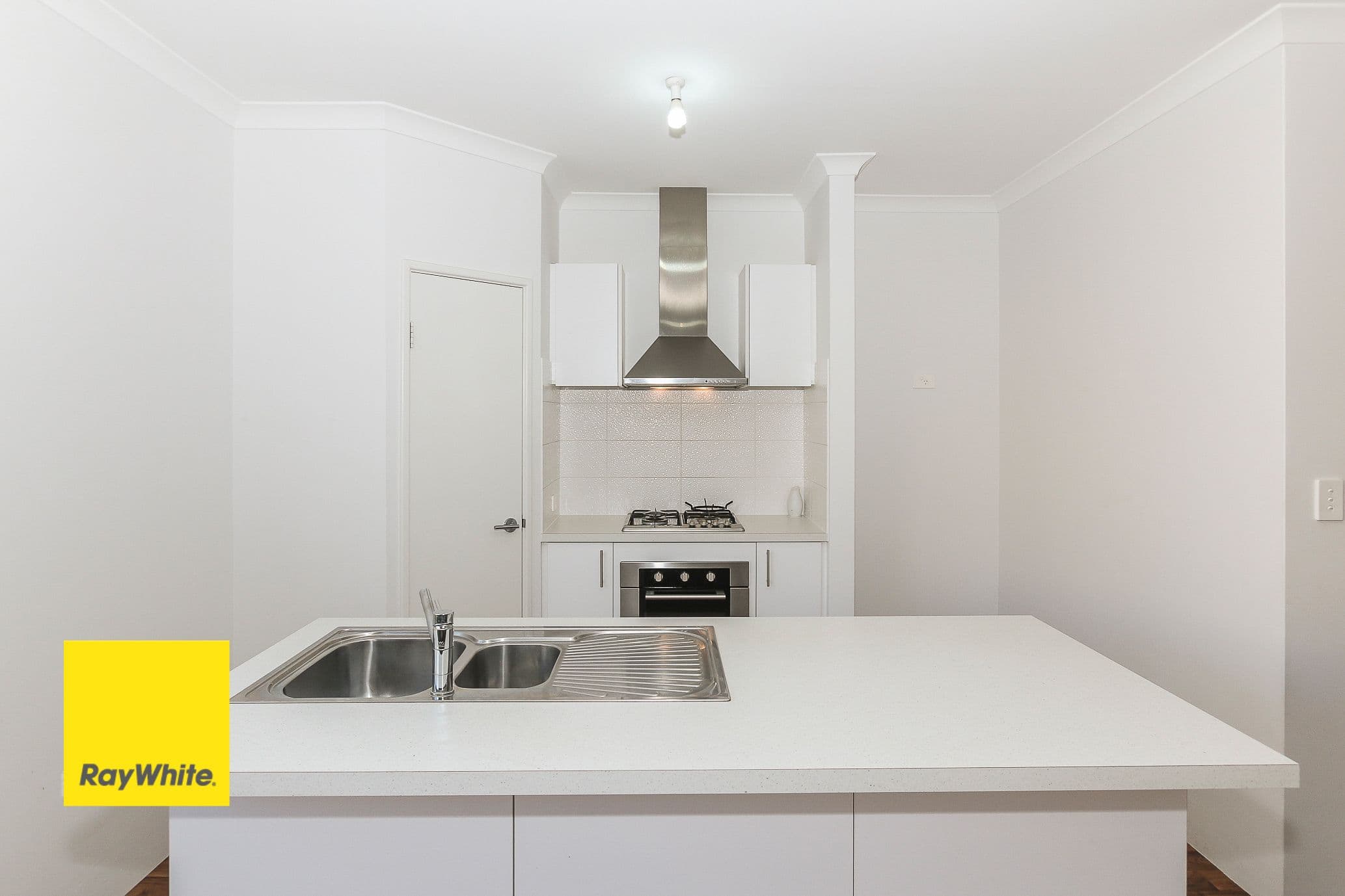 162 Grandis Boulevard, Banksia Grove WA 6031, Banksia Grove - Thumbnail 4