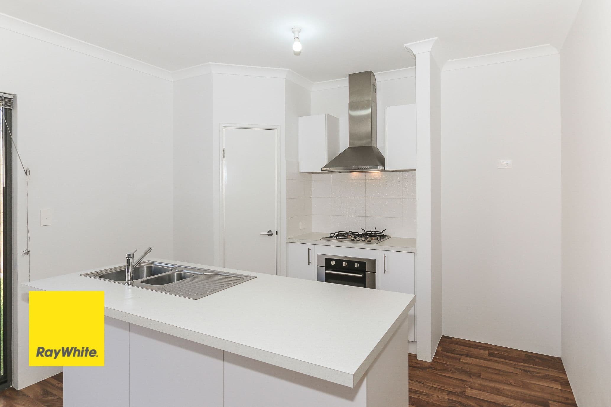 162 Grandis Boulevard, Banksia Grove WA 6031, Banksia Grove - Thumbnail 5