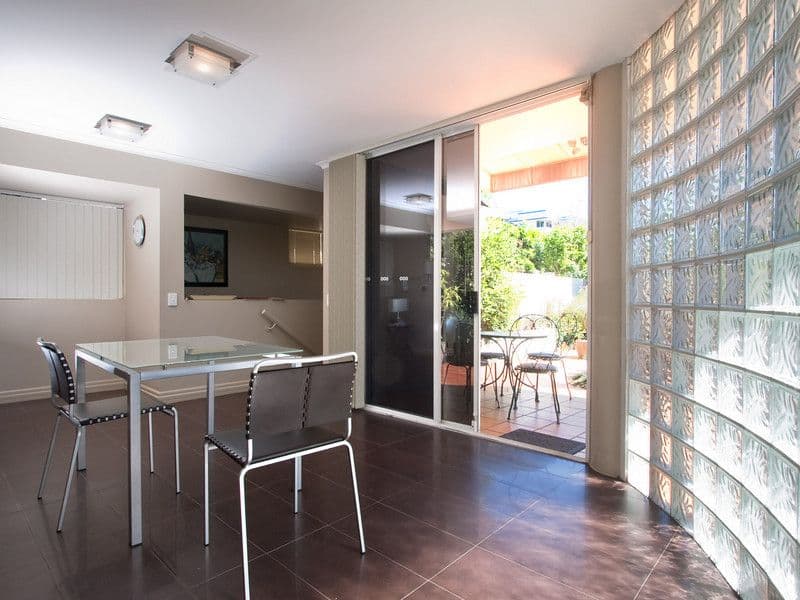 62 Ryans Road, ST LUCIA QLD 4067, St Lucia - Thumbnail 6