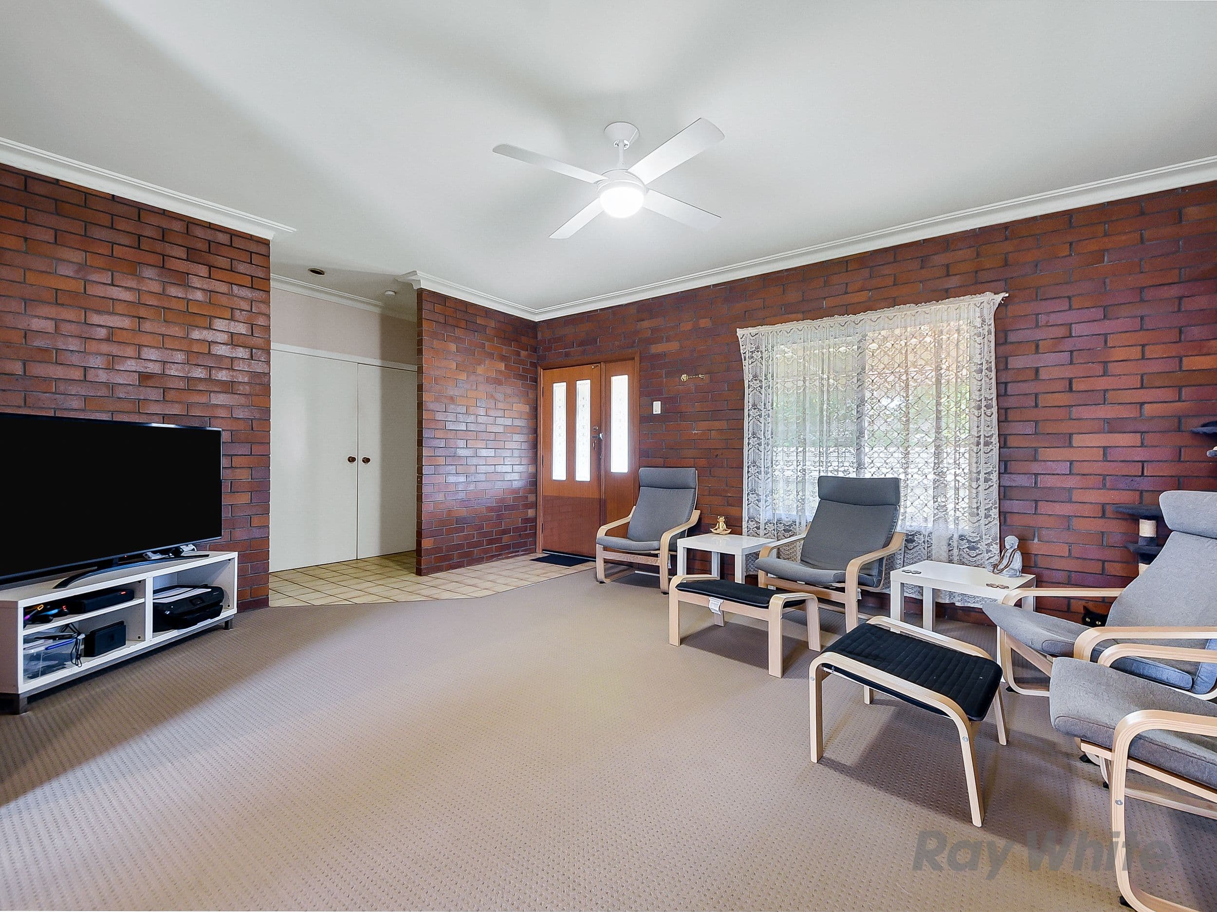 14 Elm Crescent, Bracken Ridge QLD 4017, Bracken Ridge - Thumbnail 4