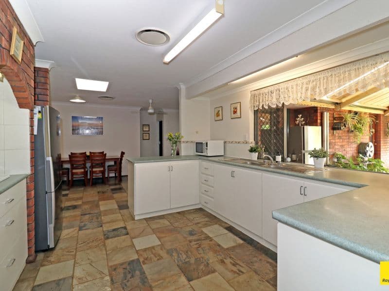22 Burford Street, Eden Hill WA 6054, Eden Hill - Thumbnail 4