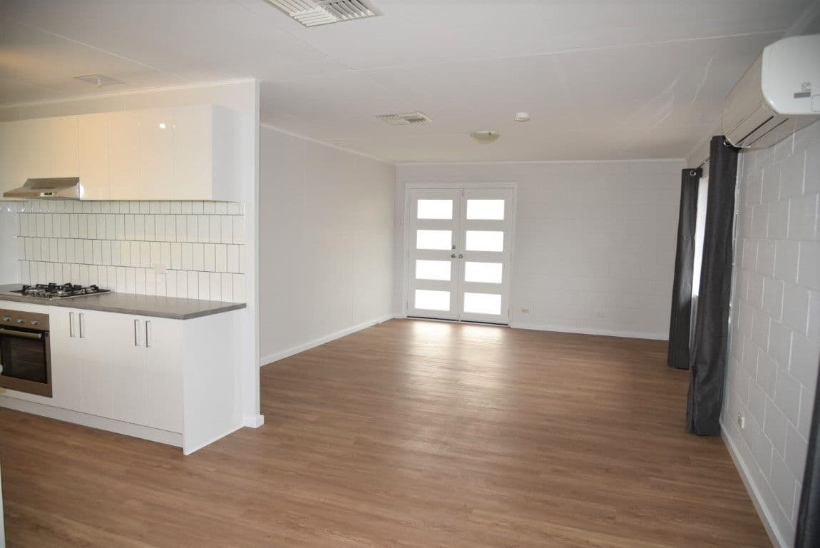25 Sturt Pea Crescent, Kambalda West WA 6442, Kambalda West - Thumbnail 2