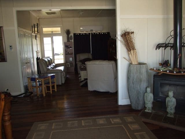 28 Garden Street, BLACKALL QLD 4472, Blackall - Thumbnail 8