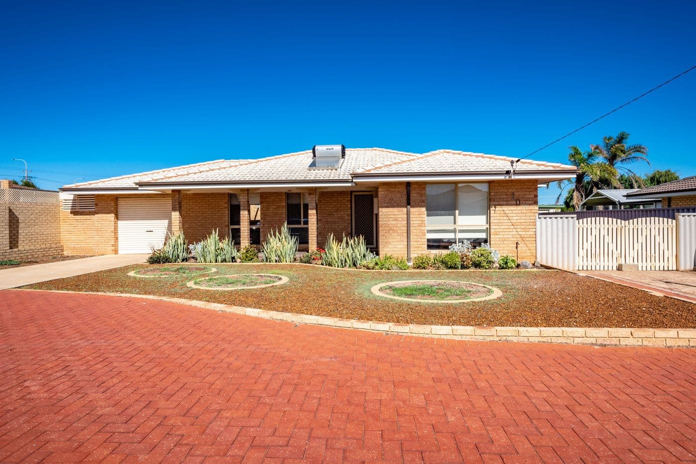10 Torquay Place, Tarcoola Beach WA 6530, Tarcoola Beach - Image 1